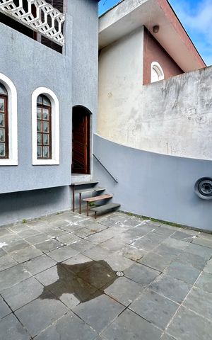 Casa para alugar com 180m², 3 quartos e 2 vagas Casa para alugar com 180m², 3 quartos e 2 vagasGaragem