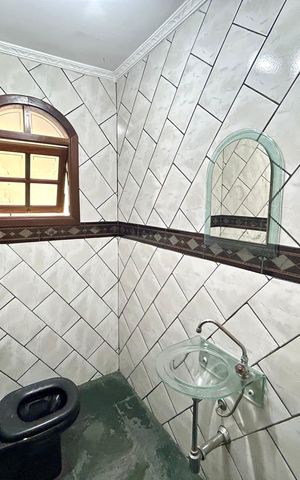 Casa para alugar com 180m², 3 quartos e 2 vagas Casa para alugar com 180m², 3 quartos e 2 vagasLavabo