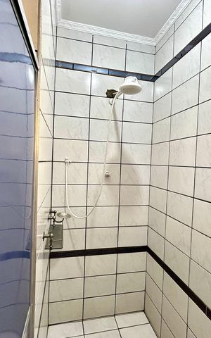 Casa para alugar com 180m², 3 quartos e 2 vagas Casa para alugar com 180m², 3 quartos e 2 vagasBanheiro 1