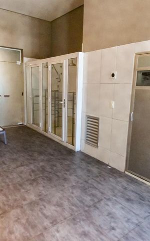 Apartamento à venda com 162m², 2 quartos e 2 vagas Apartamento à venda com 162m², 2 quartos e 2 vagasSPA - Duchas