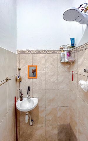Casa à venda com 133m², 3 quartos e 4 vagasBanheiro da Suíte 1