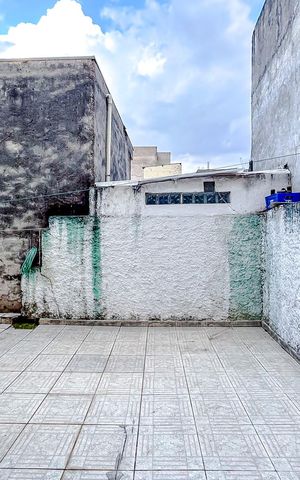 Casa à venda com 133m², 3 quartos e 4 vagasÁrea externa