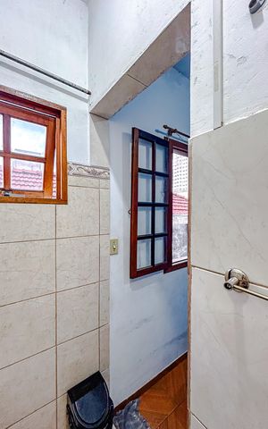 Casa à venda com 133m², 3 quartos e 4 vagasBanheiro da Suíte 1