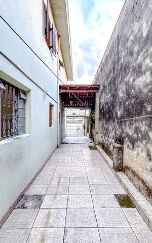 Casa à venda com 133m², 3 quartos e 4 vagasGaragem