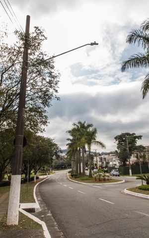 Casa de condomínio à venda com 387m², 4 quartos e 4 vagasEntrada