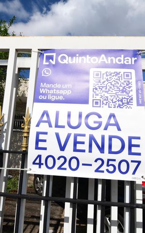 Casa à venda com 250m², 3 quartos e 6 vagasPlaca