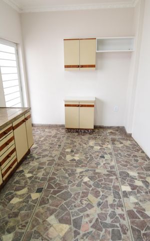 Casa à venda com 250m², 3 quartos e 6 vagasCozinha
