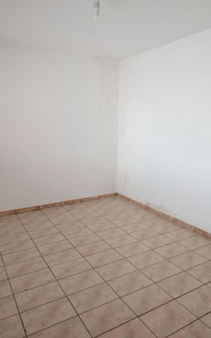 Casa à venda com 250m², 3 quartos e 6 vagasQuarto de Serviço