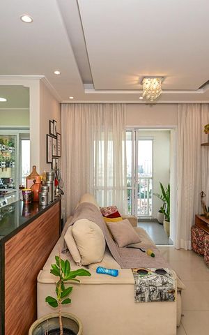 Apartamento à venda com 63m², 2 quartos e 2 vagasSala