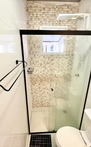 Apartamento à venda com 86m², 2 quartos e 1 vaga Apartamento à venda com 86m², 2 quartos e 1 vagaBanheiro