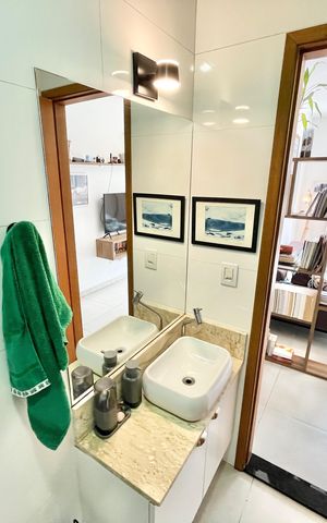Apartamento à venda com 86m², 2 quartos e 1 vaga Apartamento à venda com 86m², 2 quartos e 1 vagaBanheiro