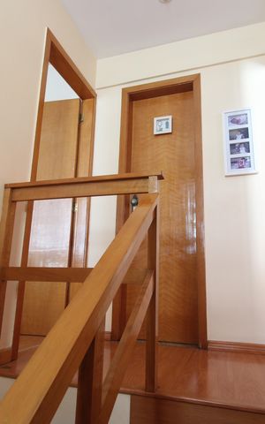 Casa de condomínio à venda com 61m², 2 quartos e 1 vagaCorredor