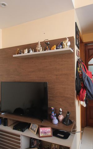 Casa de condomínio à venda com 61m², 2 quartos e 1 vagaSala