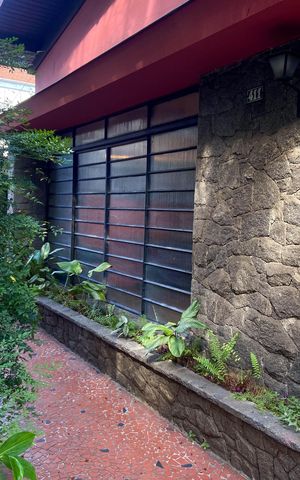 Casa para alugar com 260m², 4 quartos e 2 vagasGaragem - Jardim
