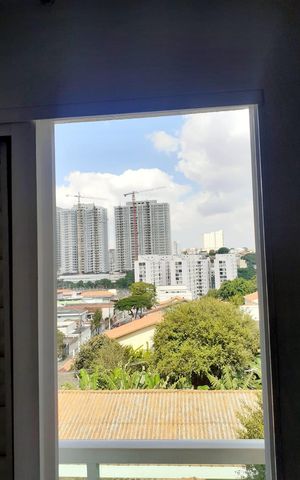 Casa de condomínio à venda com 78m², 2 quartos e 2 vagas Casa de condomínio à venda com 78m², 2 quartos e 2 vagasVista