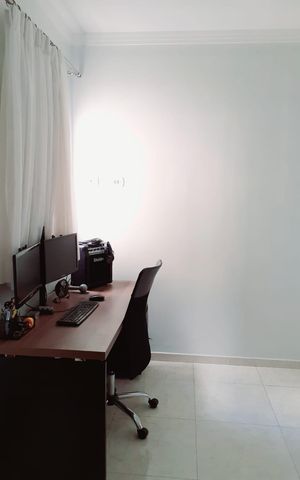 Casa de condomínio à venda com 78m², 2 quartos e 2 vagas Casa de condomínio à venda com 78m², 2 quartos e 2 vagasQuarto