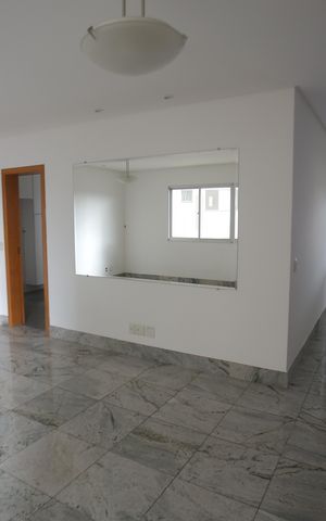 Apartamento para alugar com 95m², 3 quartos e 2 vagasSala