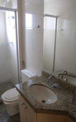 Apartamento para alugar com 95m², 3 quartos e 2 vagasBanheiro