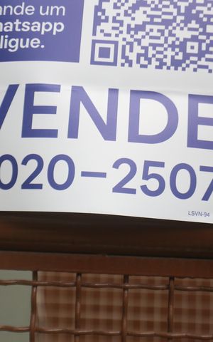 Apartamento para alugar com 95m², 3 quartos e 2 vagasPlaca