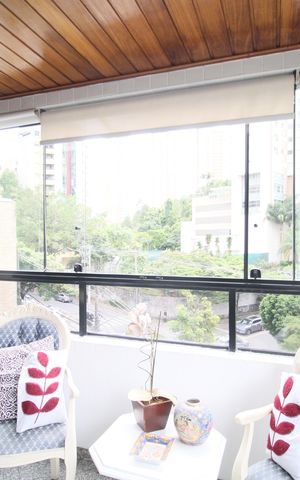 Apartamento para alugar com 162m², 4 quartos e 3 vagasVaranda da Sala