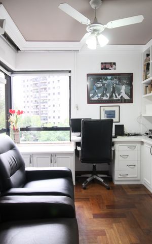 Apartamento para alugar com 162m², 4 quartos e 3 vagasEscritório