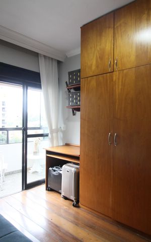 Apartamento para alugar com 162m², 4 quartos e 3 vagasQuarto 1
