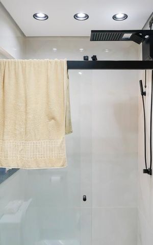 Apartamento à venda com 80m², 2 quartos e 1 vagaBanheiro da suíte