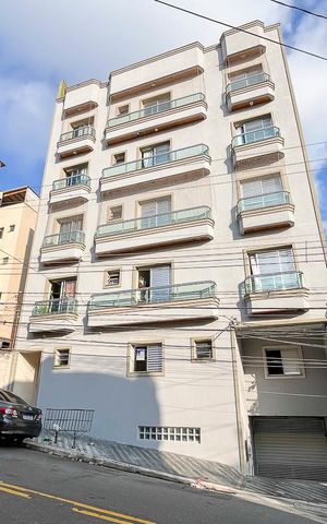 Apartamento à venda com 80m², 2 quartos e 1 vagaFachada + plaquinha