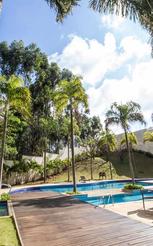 Apartamento à venda com 202m², 2 quartos e 3 vagasPiscina