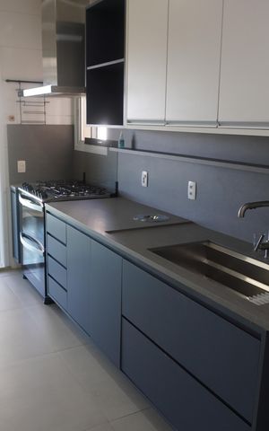 Apartamento à venda com 202m², 2 quartos e 3 vagasCozinha