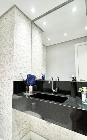 Apartamento à venda com 260m², 3 quartos e 4 vagasLavabo