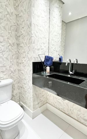 Apartamento à venda com 260m², 3 quartos e 4 vagasLavabo