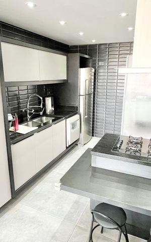 Apartamento à venda com 260m², 3 quartos e 4 vagasCozinha