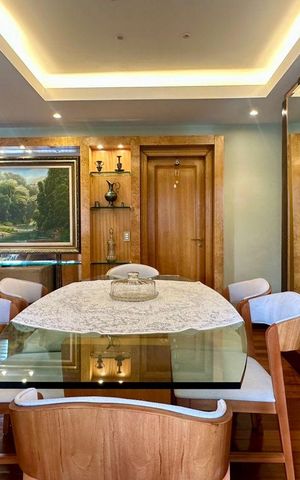 Apartamento à venda com 170m², 4 quartos e 3 vagas Apartamento à venda com 170m², 4 quartos e 3 vagasSala