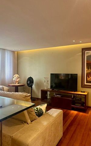 Apartamento à venda com 170m², 4 quartos e 3 vagas Apartamento à venda com 170m², 4 quartos e 3 vagasSala