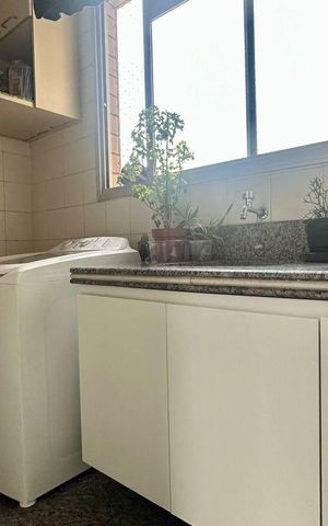 Apartamento à venda com 170m², 4 quartos e 3 vagas Apartamento à venda com 170m², 4 quartos e 3 vagasÁrea de serviço