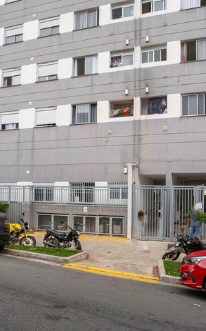 Apartamento à venda com 37m², 2 quartos e sem vagaFachada e portaria