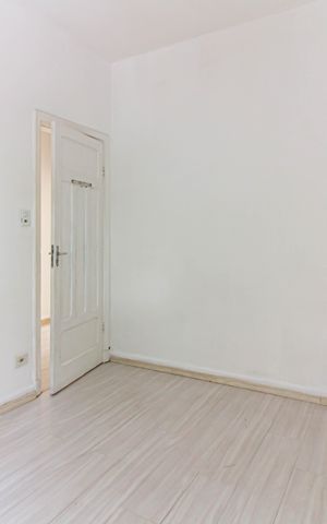 Casa à venda com 110m², 2 quartos e sem vaga Casa à venda com 110m², 2 quartos e sem vagaQuarto