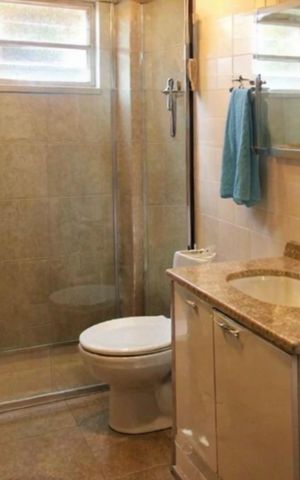 Casa para alugar com 100m², 2 quartos e 1 vaga Casa para alugar com 100m², 2 quartos e 1 vagaBanheiro