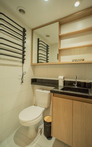 Studio para alugar com 25m², 1 quarto e sem vaga Studio para alugar com 25m², 1 quarto e sem vagaBanheiro