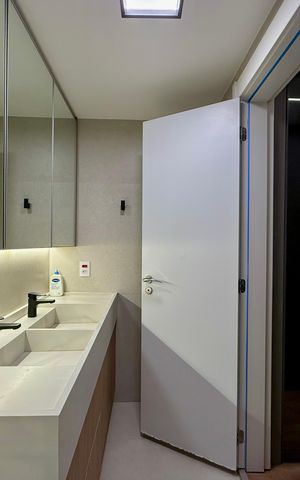 Apartamento à venda com 125m², 3 quartos e 2 vagas Apartamento à venda com 125m², 3 quartos e 2 vagasBanheiro Suíte 2