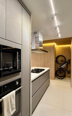 Apartamento à venda com 125m², 3 quartos e 2 vagas Apartamento à venda com 125m², 3 quartos e 2 vagasCozinha