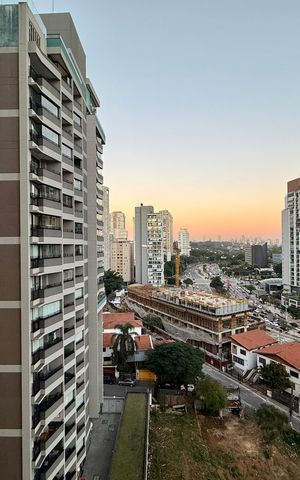 Apartamento à venda com 125m², 3 quartos e 2 vagas Apartamento à venda com 125m², 3 quartos e 2 vagasVista Varanda da Sala