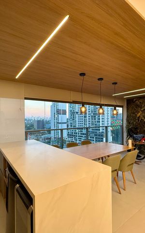 Apartamento à venda com 125m², 3 quartos e 2 vagas Apartamento à venda com 125m², 3 quartos e 2 vagasVaranda da Sala