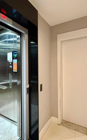 Apartamento à venda com 125m², 3 quartos e 2 vagas Apartamento à venda com 125m², 3 quartos e 2 vagasHall Social Apartamento