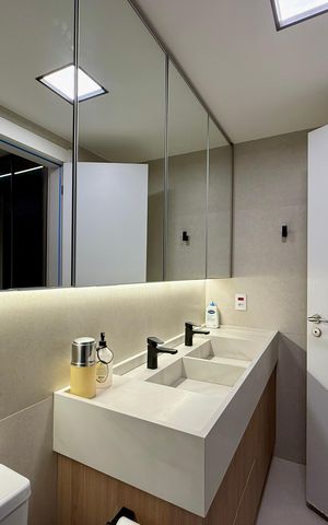 Apartamento à venda com 125m², 3 quartos e 2 vagas Apartamento à venda com 125m², 3 quartos e 2 vagasBanheiro Suíte 2