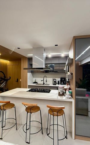 Apartamento à venda com 125m², 3 quartos e 2 vagas Apartamento à venda com 125m², 3 quartos e 2 vagasCozinha