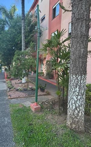 Apartamento para alugar com 40m², 1 quarto e 1 vaga