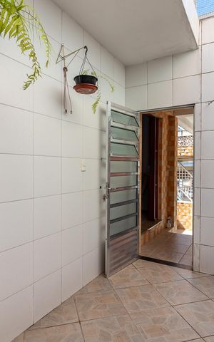 Casa à venda com 150m², 3 quartos e 2 vagasQuintal