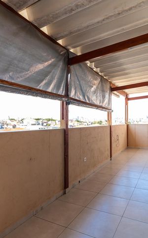 Casa à venda com 420m², 2 quartos e 5 vagasSalão